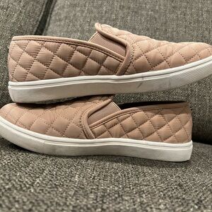 Steve Madden Quilted Pink Slip-On Sneakers Women Size 6